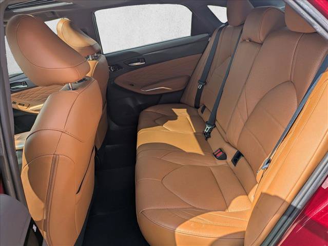 Used 2019 Toyota Avalon Limited w/ Advanced Safety Package FWD image 17