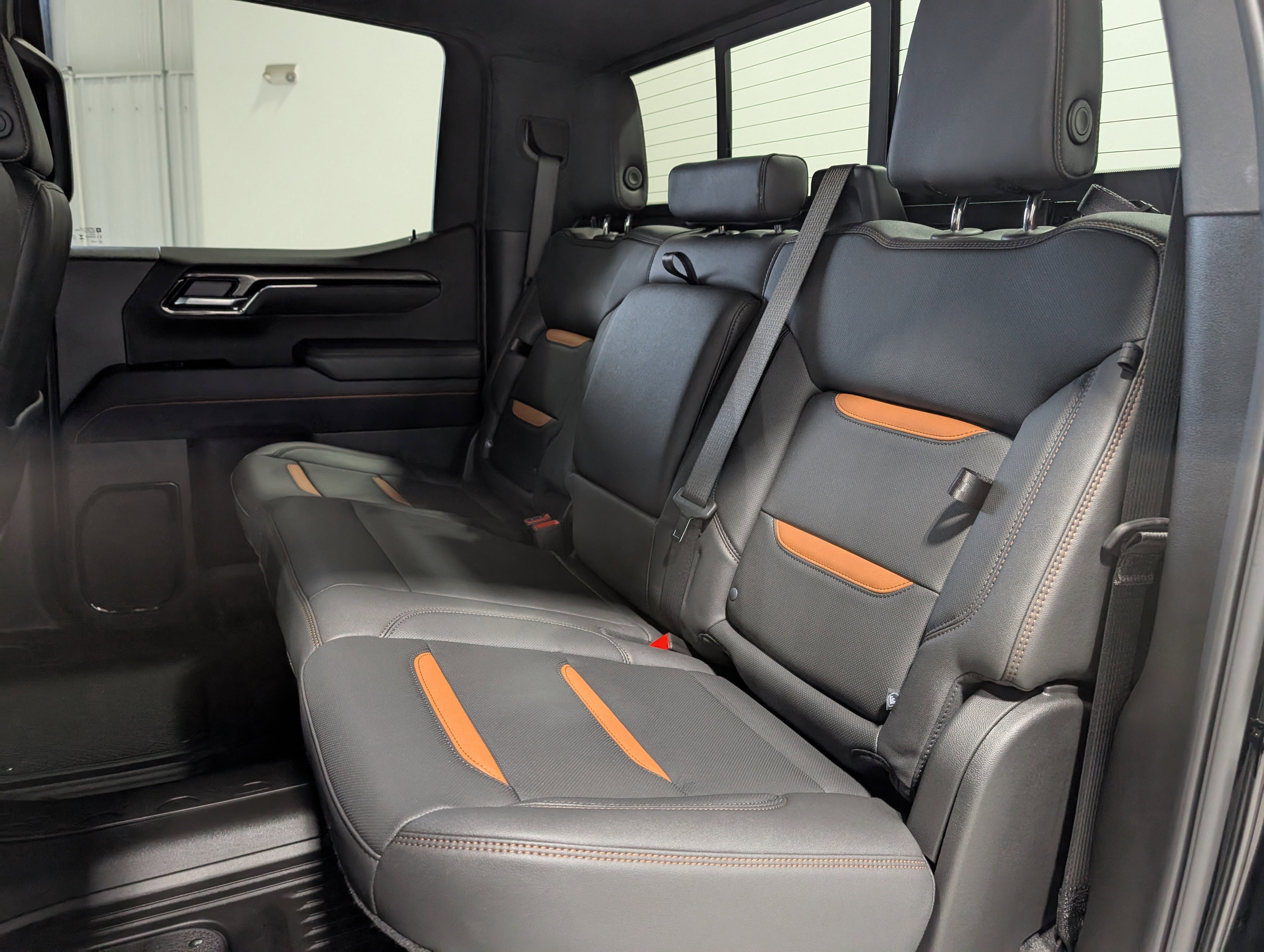 Used 2025 GMC Sierra 1500 AT4 w/ AT4 Premium Package image 19