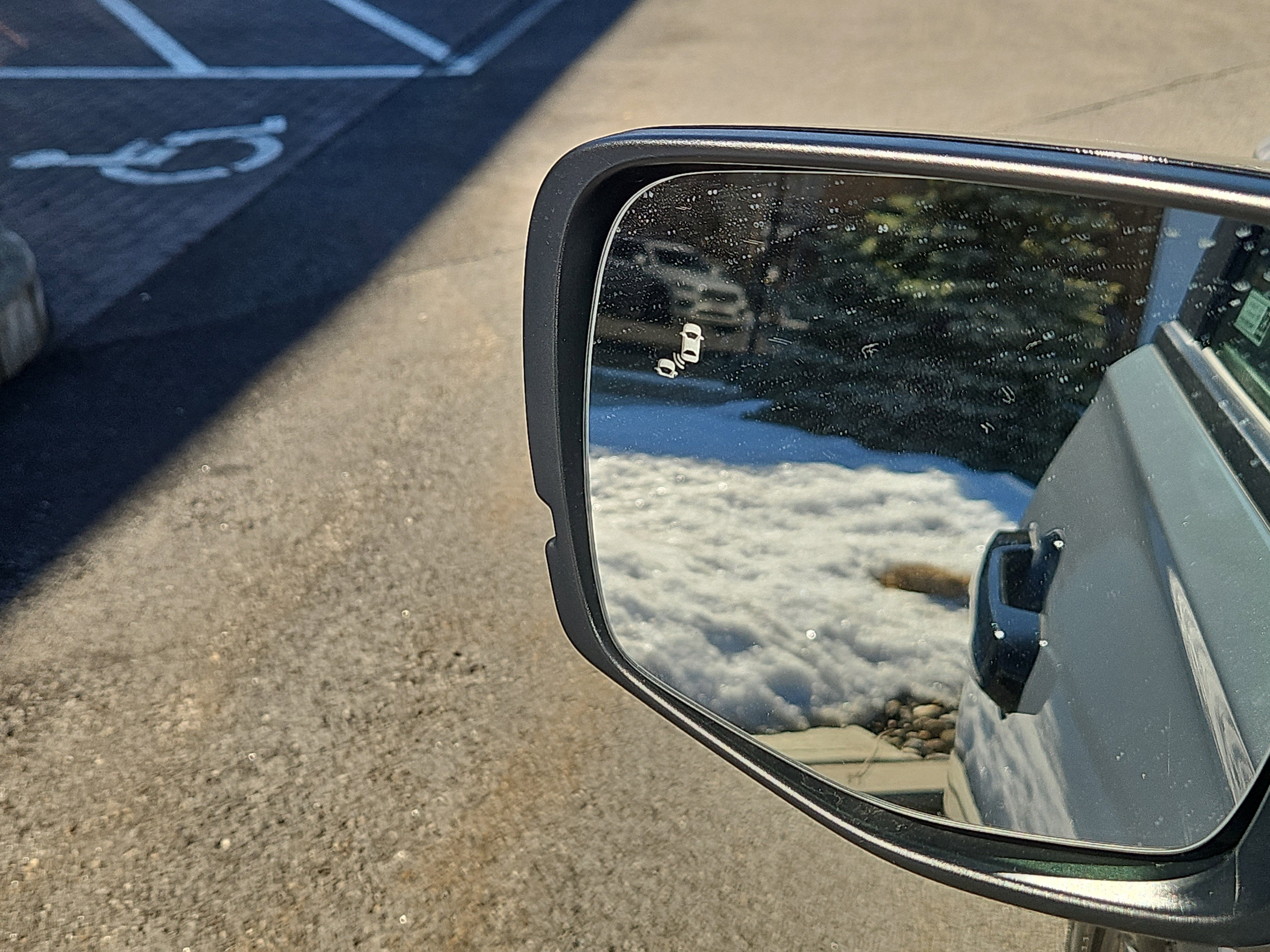 Used 2024 Honda Pilot TrailSport image 16