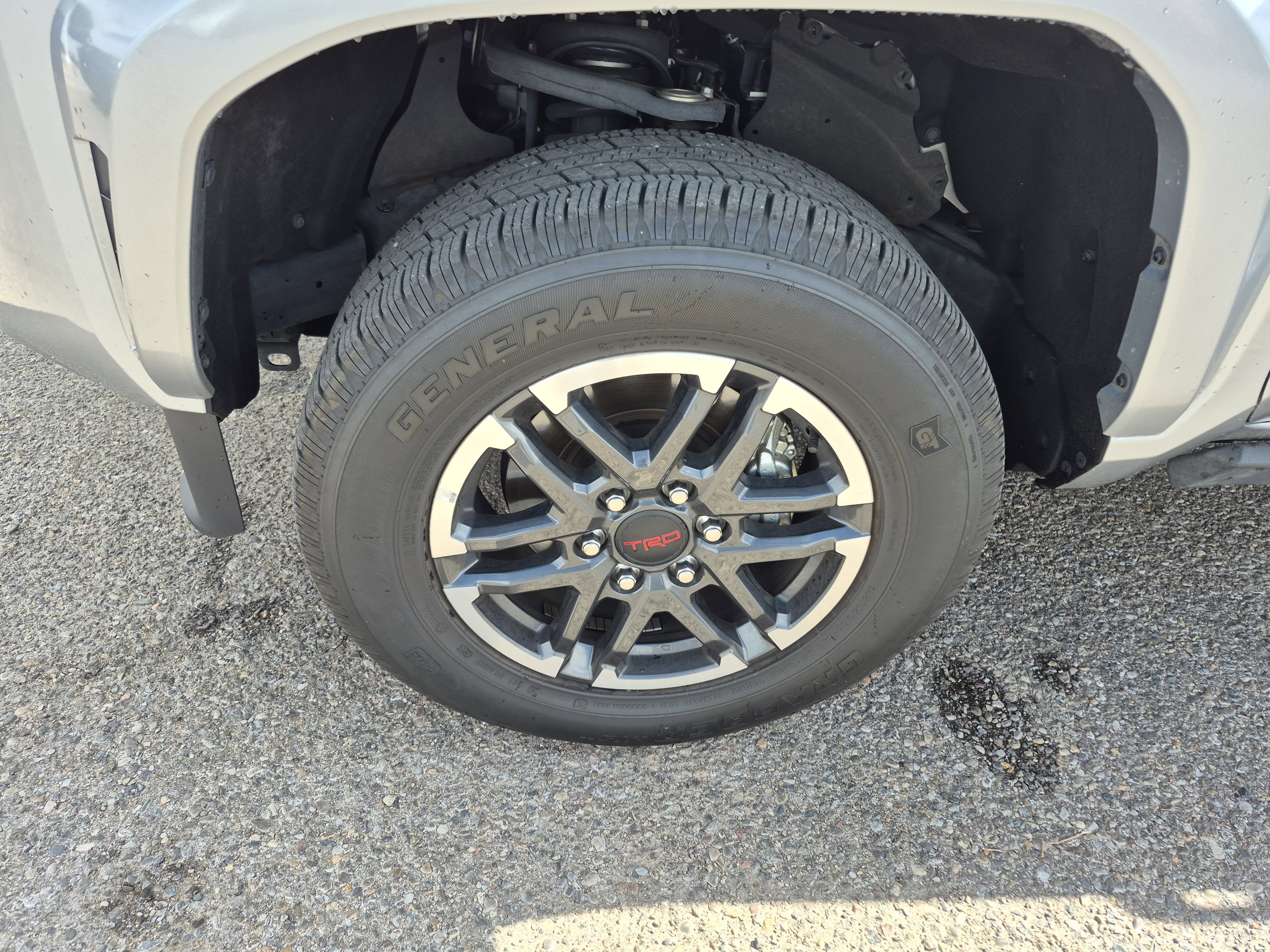 Certified 2025 Toyota Tacoma TRD Sport AWD/4WD image 23