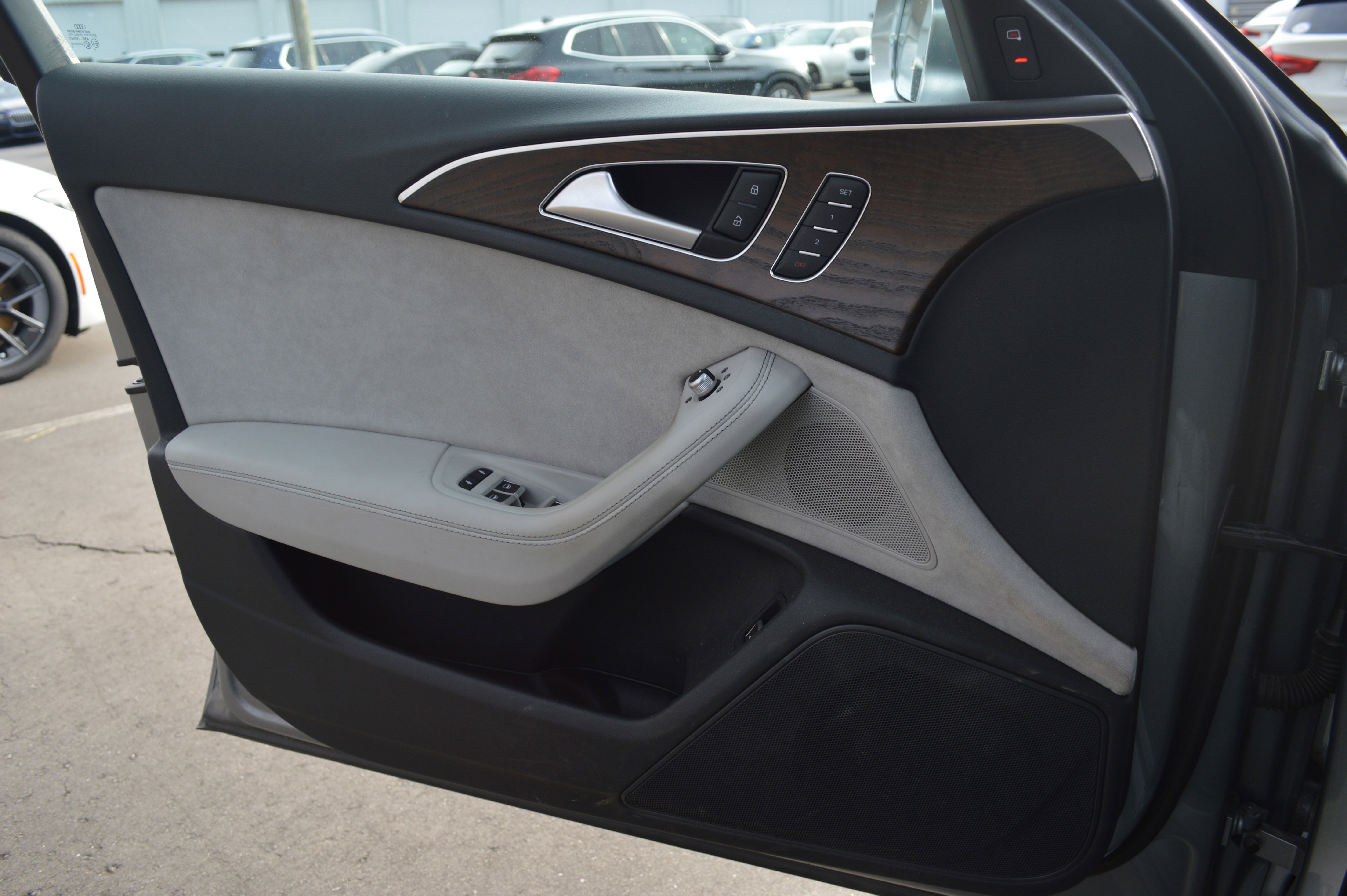 Used 2016 Audi S6 Premium Plus image 13