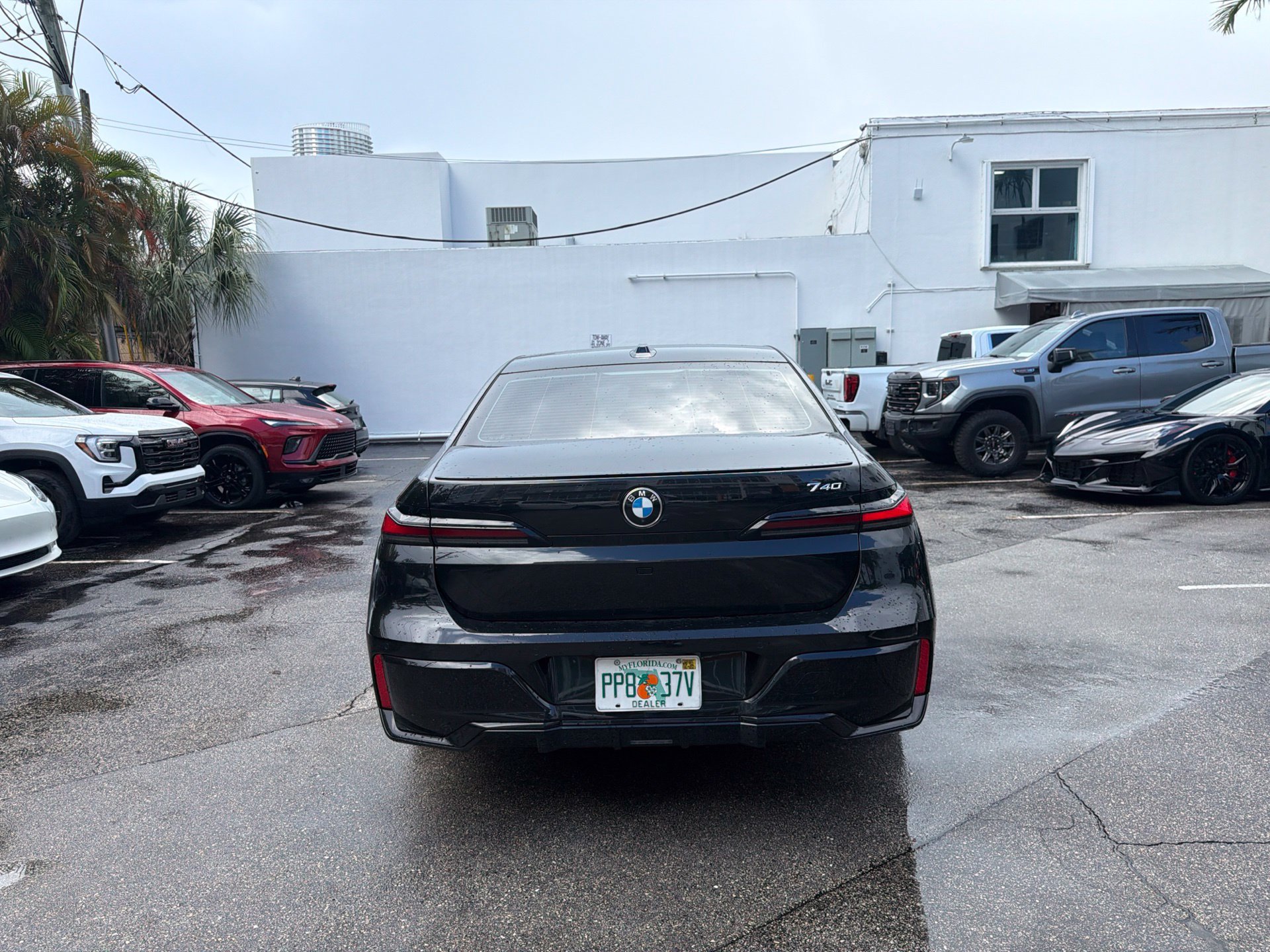 Used 2023 BMW 740i w/ Executive Package RWD image 6