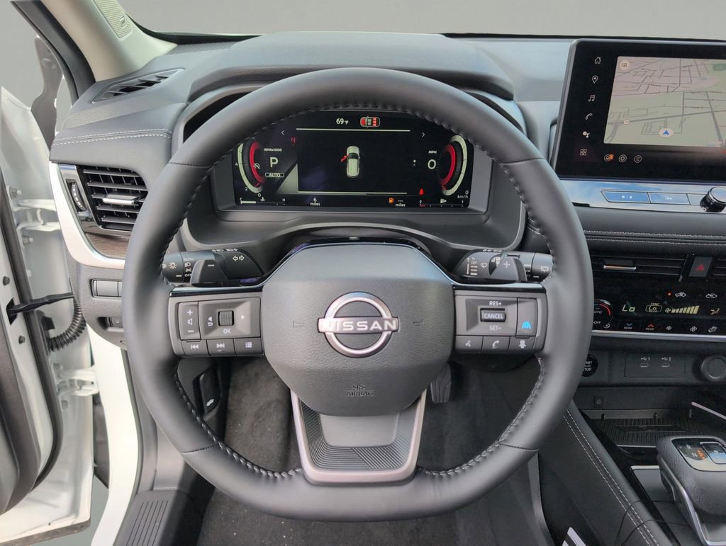 New 2026 Nissan Rogue Platinum image 21