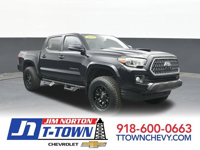 Used 2019 Toyota Tacoma TRD Sport w/ Technology Package