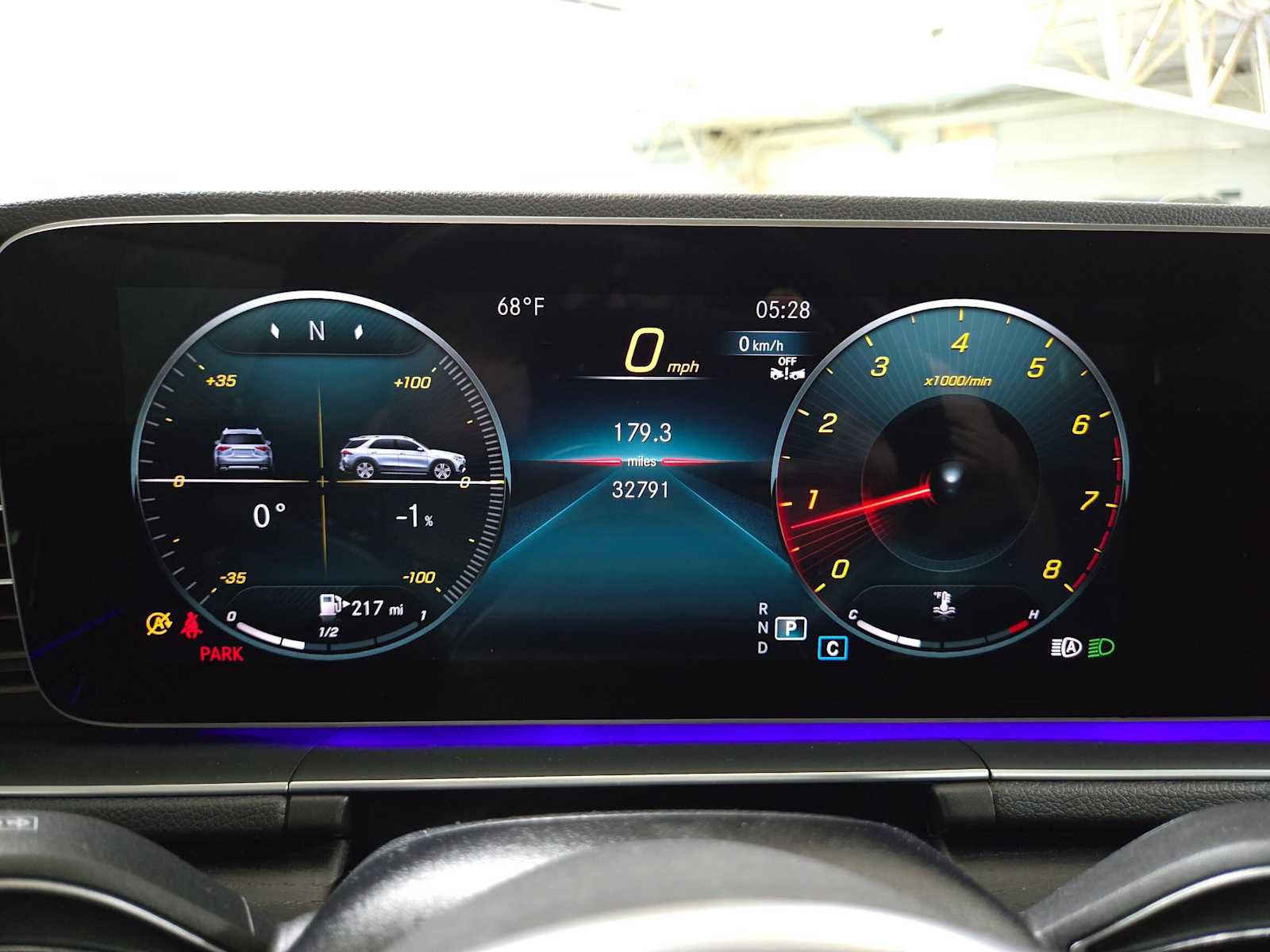 Used 2023 Mercedes-Benz GLE 350 4MATIC image 25