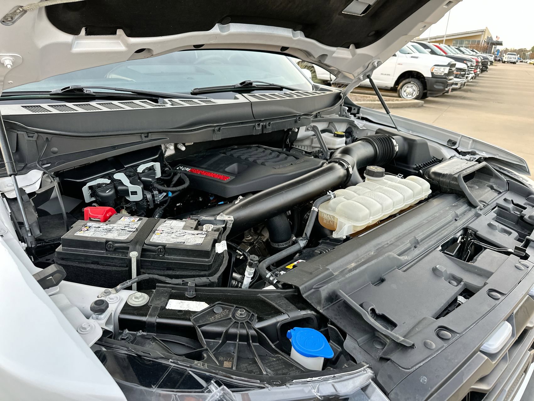 Used 2025 Ford F150 Raptor image 26