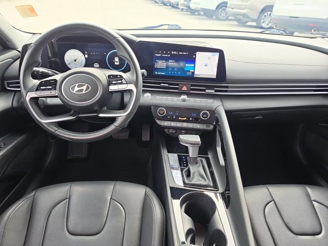 Used 2024 Hyundai Elantra Limited FWD image 8