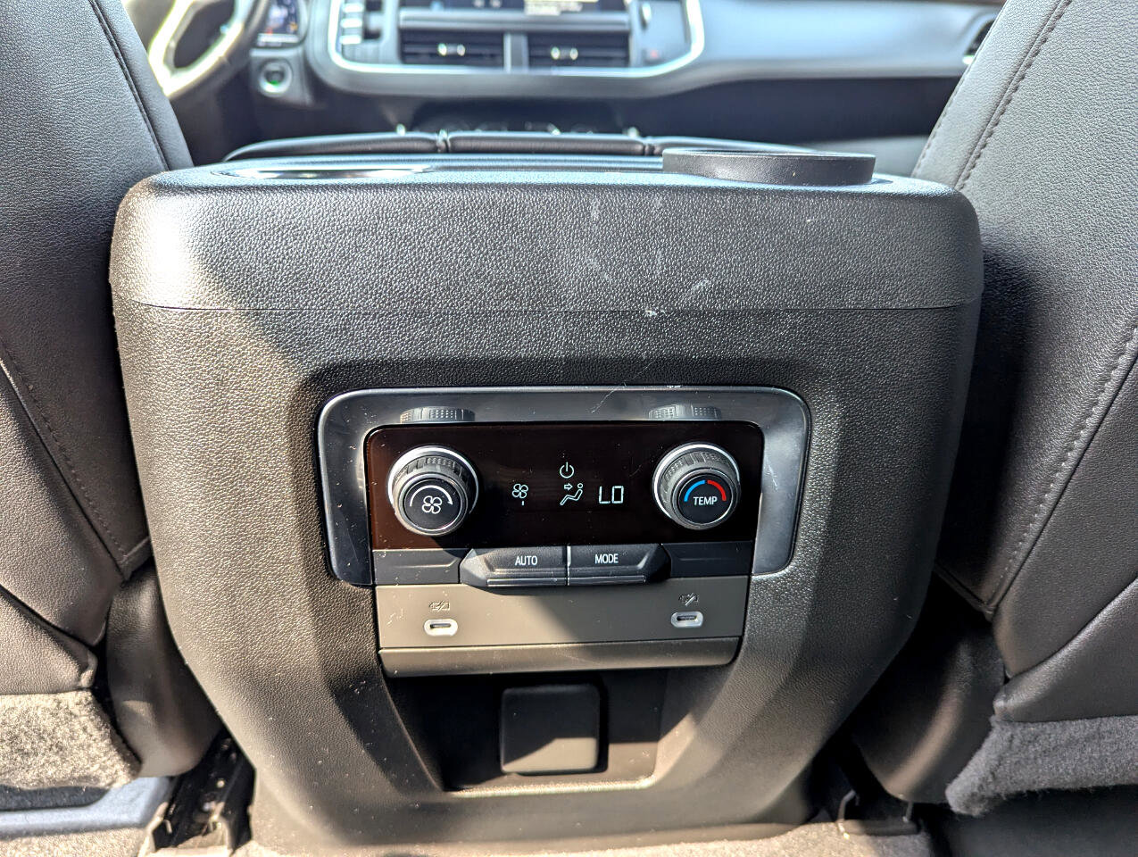 Used 2023 Chevrolet Tahoe Z71 image 38