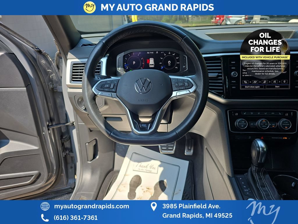 Used 2022 Volkswagen Atlas Cross Sport SEL Premium R-Line AWD/4WD image 13