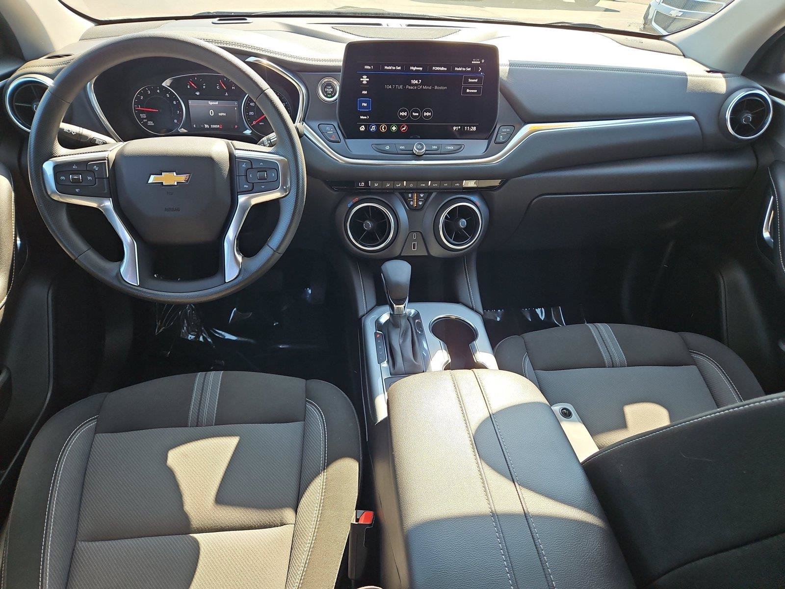 Used 2023 Chevrolet Blazer LT FWD image 7