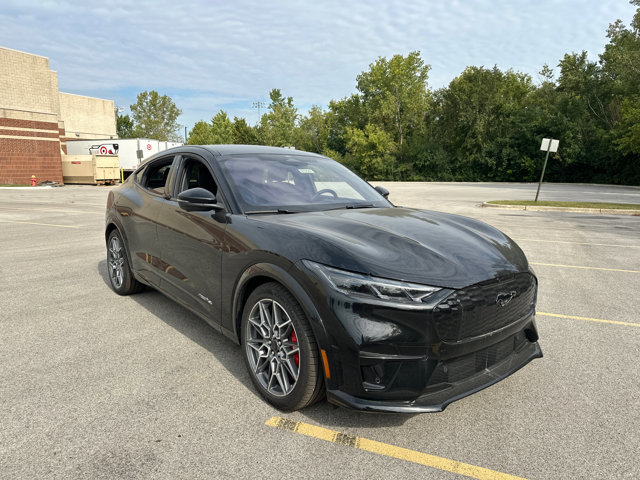 New 2025 Ford Mustang Mach-E GT image 10