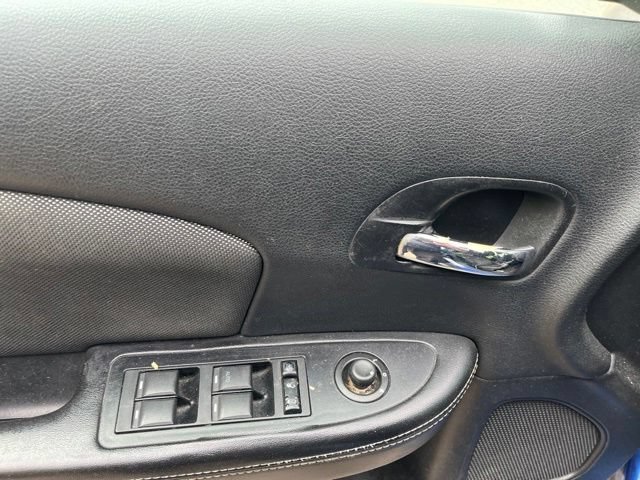 Used 2013 Dodge Avenger SE FWD image 13