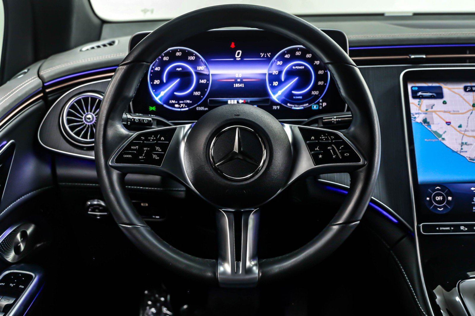 Certified 2023 Mercedes-Benz EQE 350+ 4MATIC SUV image 17