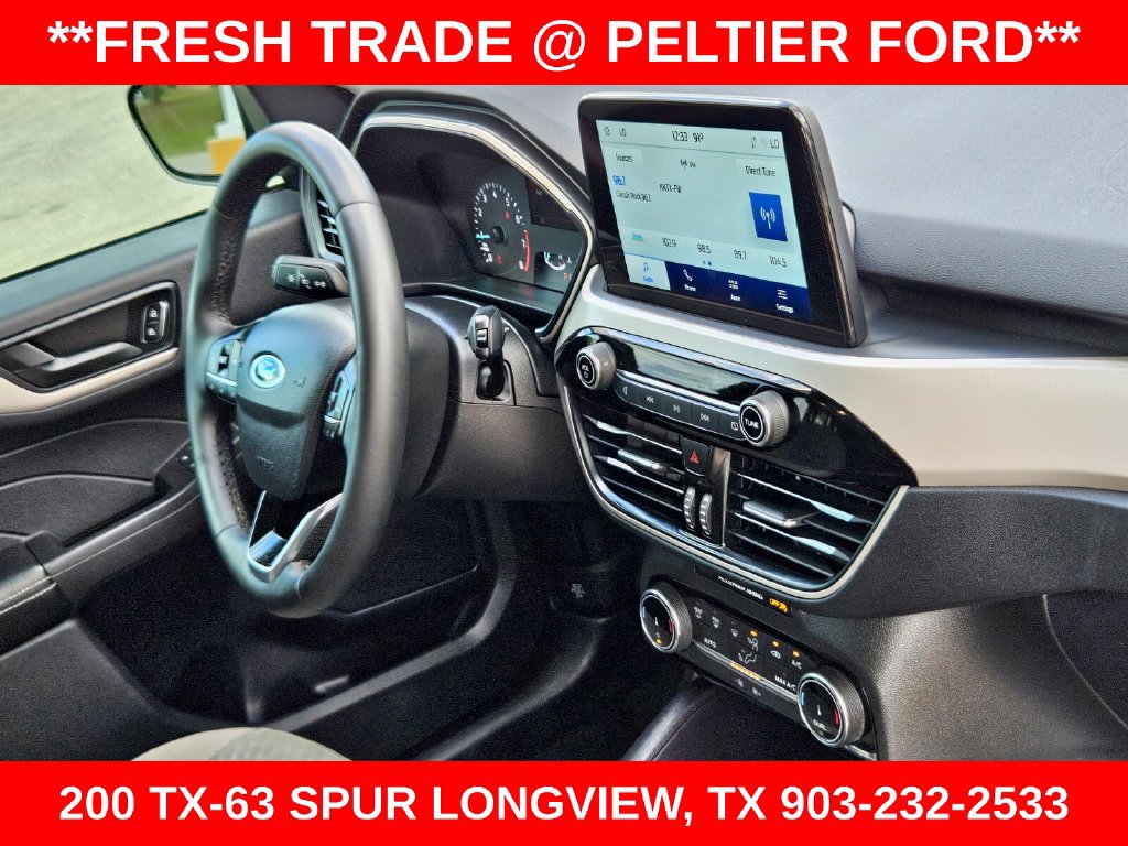 Used 2022 Ford Escape SE w/ Convenience Package FWD image 12