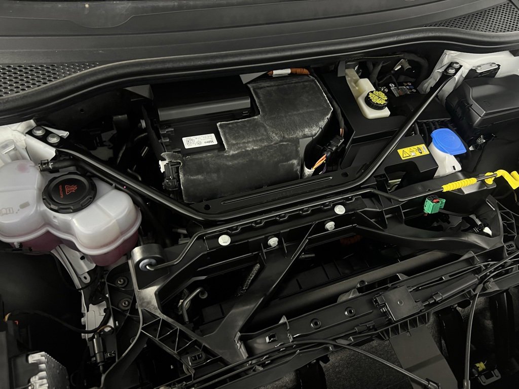 Used 2023 Audi Q4 e-tron Prestige w/ 20" Wheel Package image 36