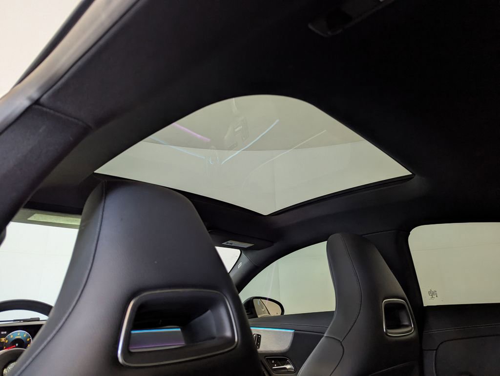 Used 2020 Mercedes-Benz CLA 250 image 17