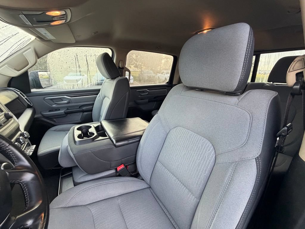 Used 2020 RAM 1500 Big Horn AWD/4WD image 7