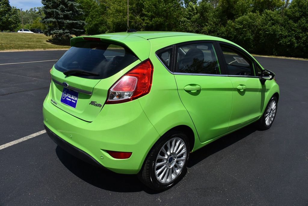 Used 2015 Ford Fiesta Titanium FWD image 5