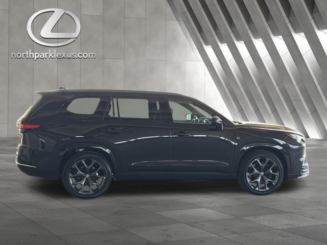 Certified 2026 Lexus TX 500h AWD w/ Technology Package image 4