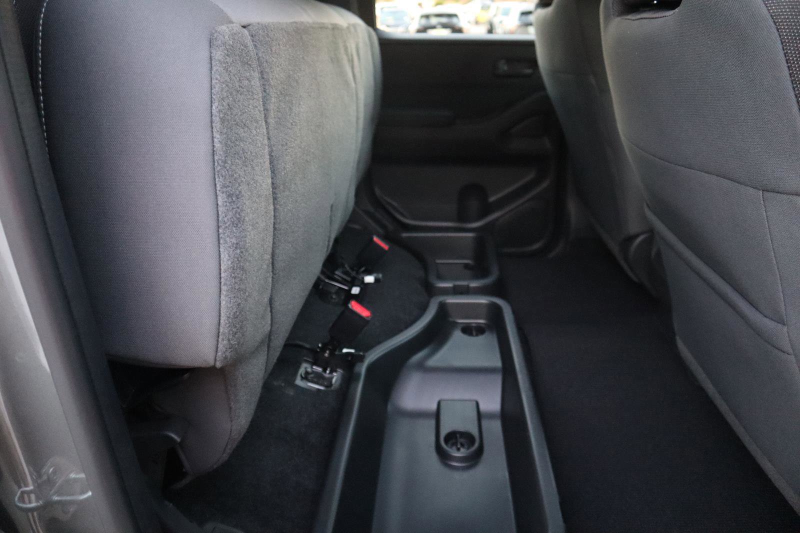 New 2026 Nissan Frontier 4x4 Crew Cab image 42