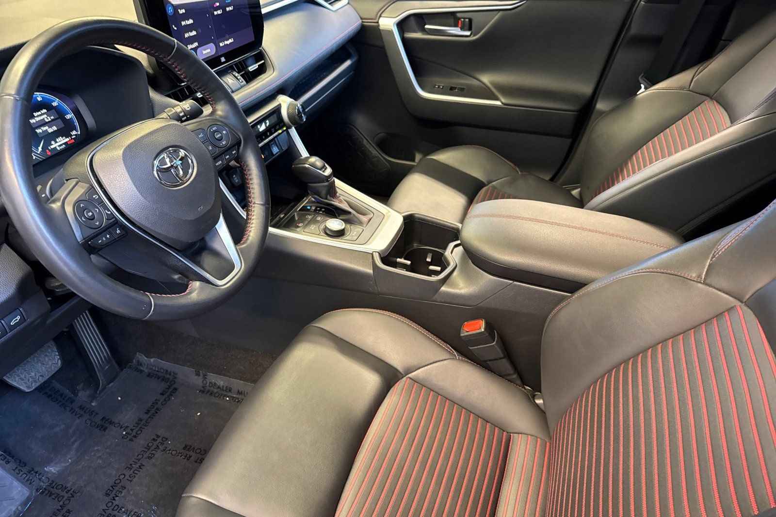 Certified 2024 Toyota RAV4 XSE w/ Weather Package AWD/4WD image 12