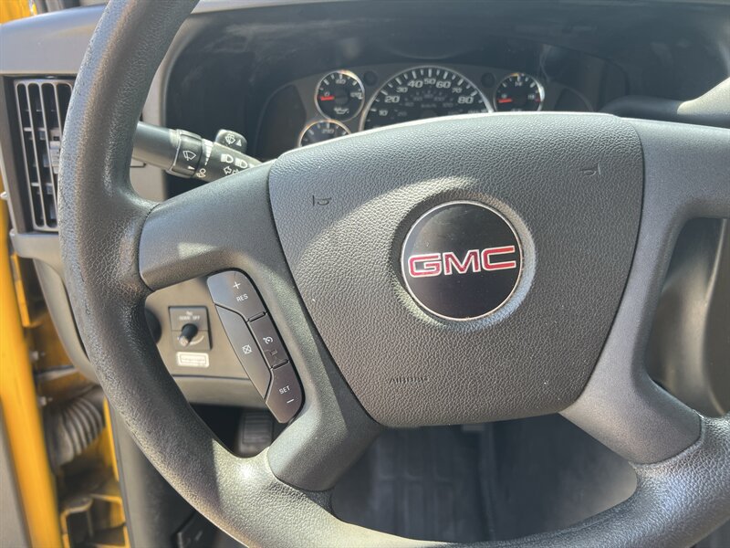 Used 2021 GMC Savana 3500 w/ Power Convenience Package RWD image 14