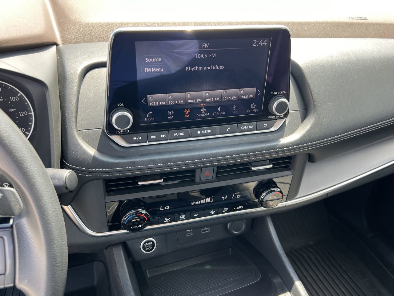 Certified 2023 Nissan Rogue SV image 8