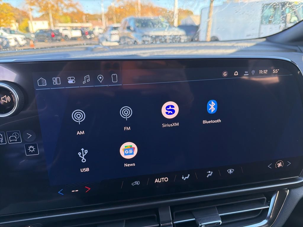 New 2026 Chevrolet Equinox EV LT image 12