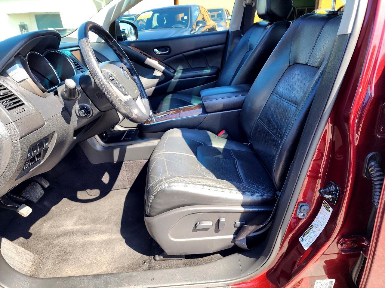 Used 2012 Nissan Murano LE w/ Platinum Pkg image 14