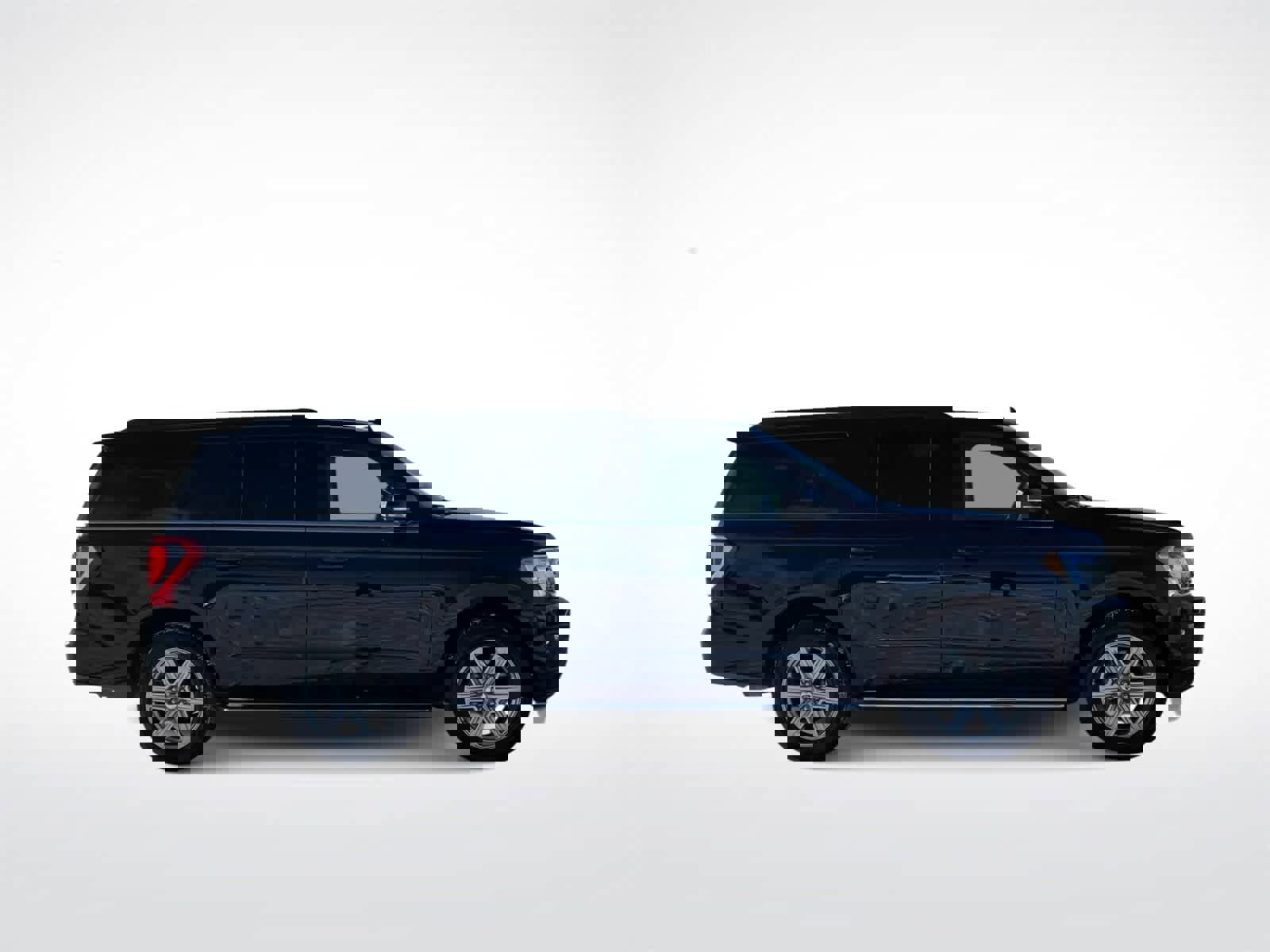 Used 2021 Ford Expedition Max XLT image 2