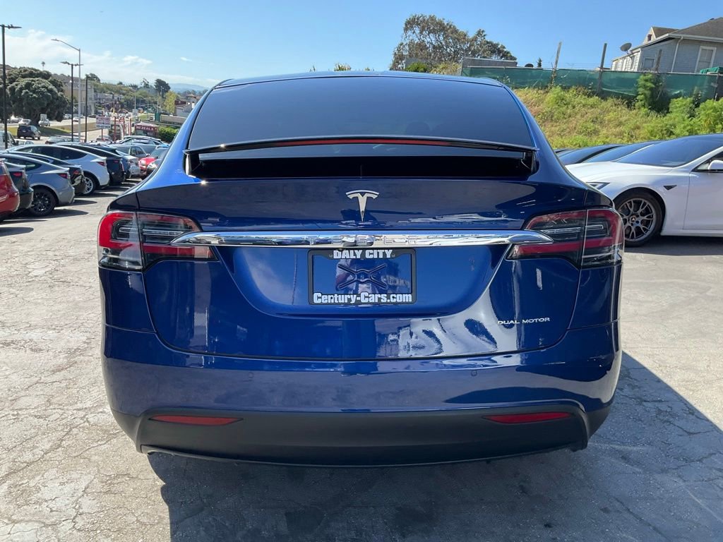 Used 2020 Tesla Model X Long Range image 4