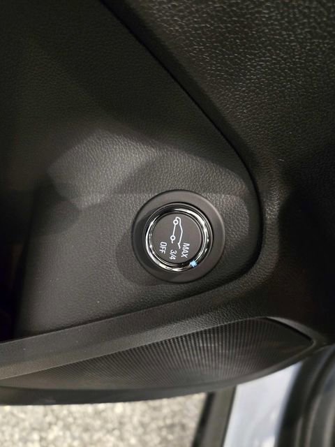 Used 2024 Chevrolet TrailBlazer LT w/ Convenience Package image 30