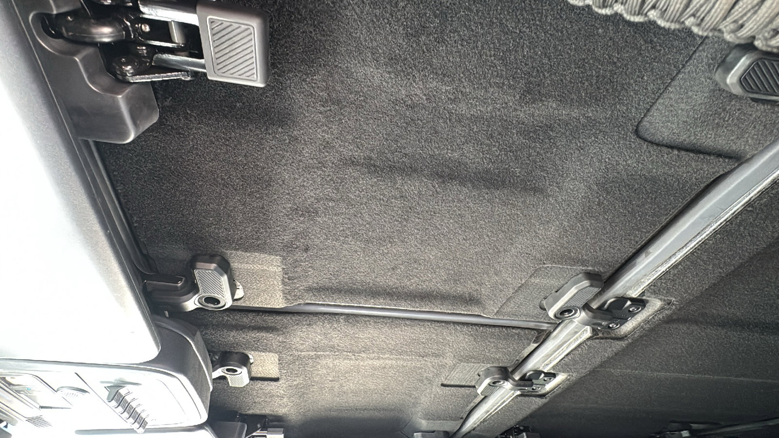 Used 2024 Ford Bronco Everglades AWD/4WD image 11