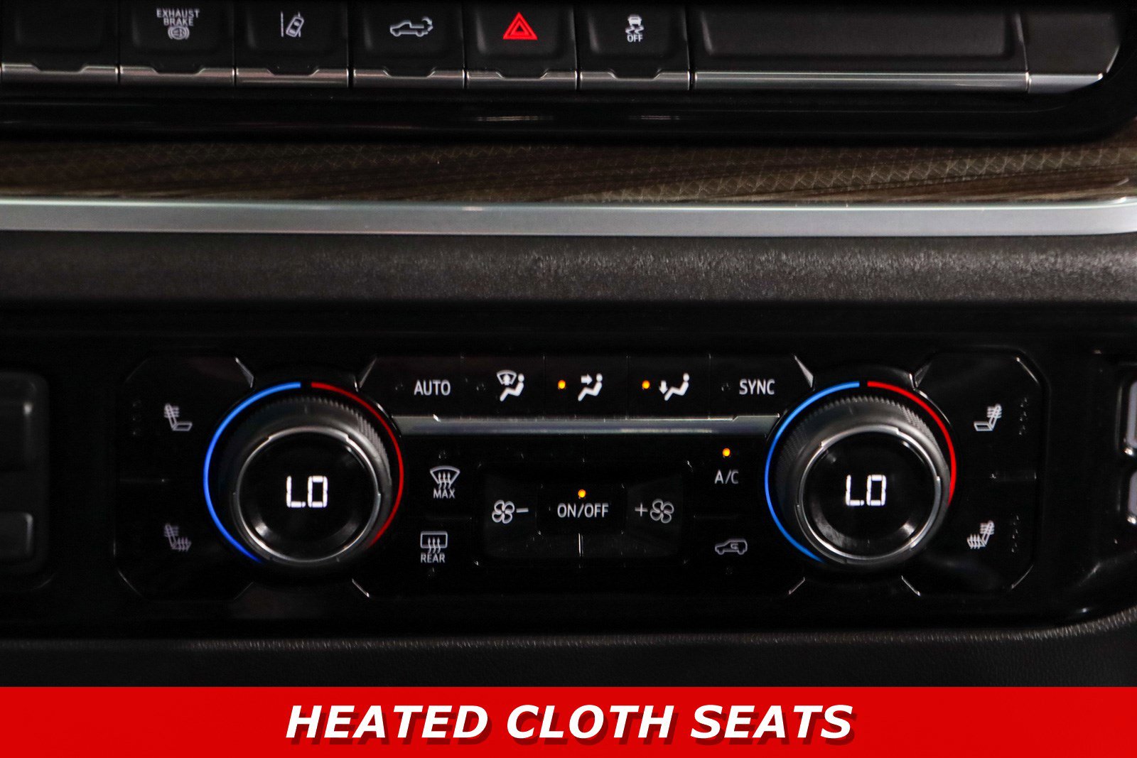 Used 2024 Chevrolet Silverado 3500 LT w/ Convenience Package image 21