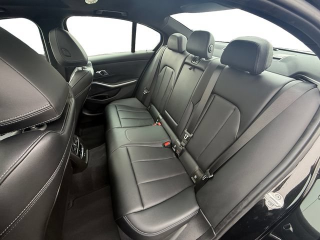 Certified 2026 BMW 330i xDrive Sedan AWD/4WD image 21