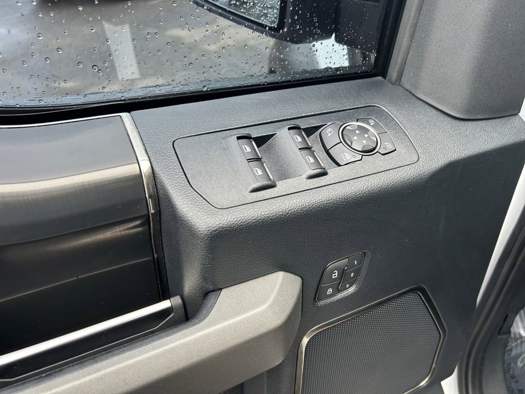 Used 2019 Ford F150 Raptor w/ Equipment Group 802A Luxury image 23