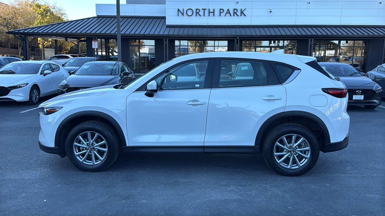 Certified 2023 MAZDA CX-5 AWD 2.5 S image 5