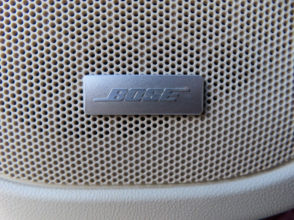 Certified 2023 GMC Acadia Denali w/ Denali Ultimate Package image 16