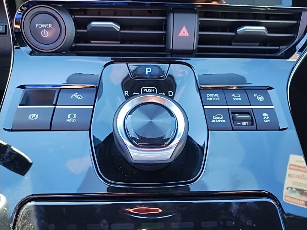 Used 2023 Subaru Solterra Touring image 34