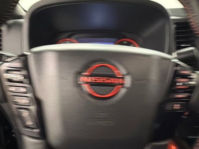 Used 2023 Nissan Frontier PRO-4X w/ Technology Package AWD/4WD image 13
