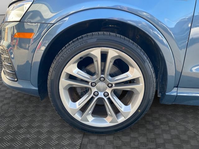 Used 2018 Audi Q3 2.0T Premium w/ Convenience Package image 32