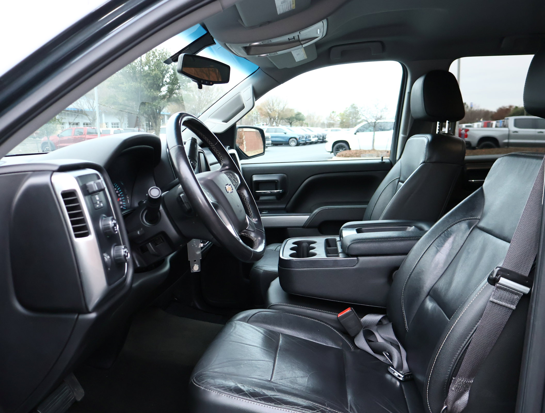 Used 2017 Chevrolet Silverado 1500 LT w/ All Star Edition image 9