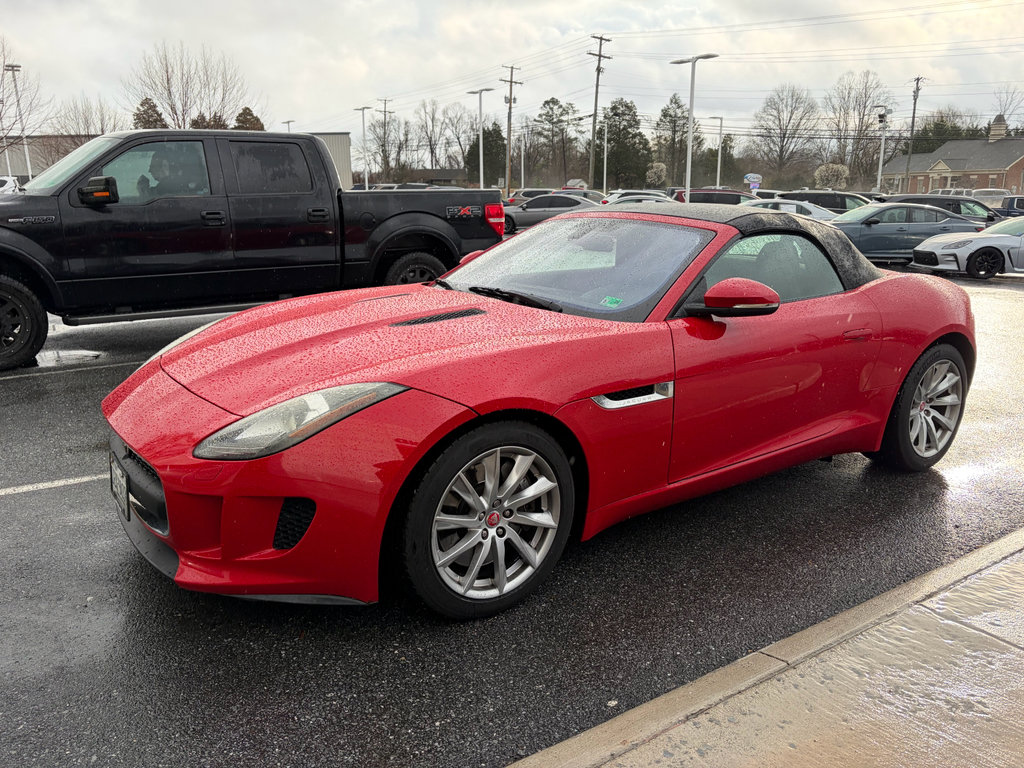 Used 2017 Jaguar F-TYPE Convertible image 1