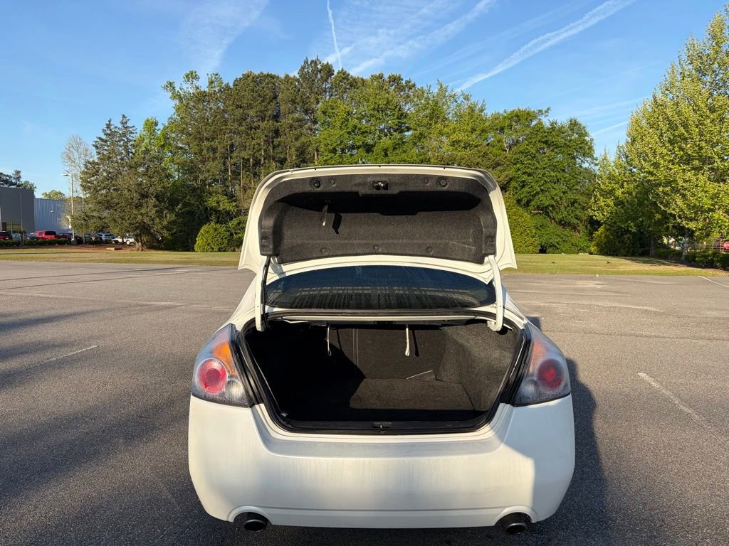 Used 2011 Nissan Altima 2.5 S w/ Special Edition Pkg FWD image 6