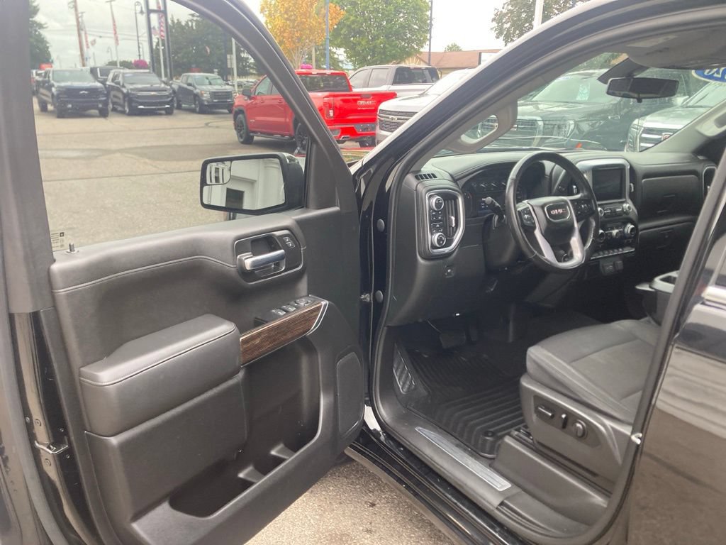 Certified 2020 GMC Sierra 1500 SLE w/ SLE Value Package AWD/4WD image 16