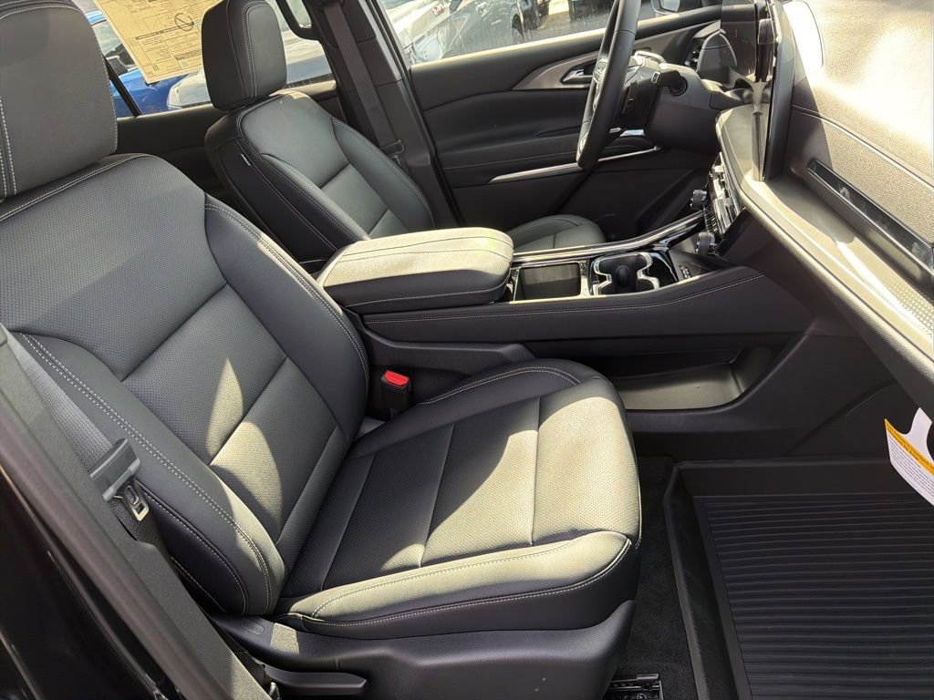 New 2026 Chevrolet Traverse LT w/ Midnight/Sport Edition image 22
