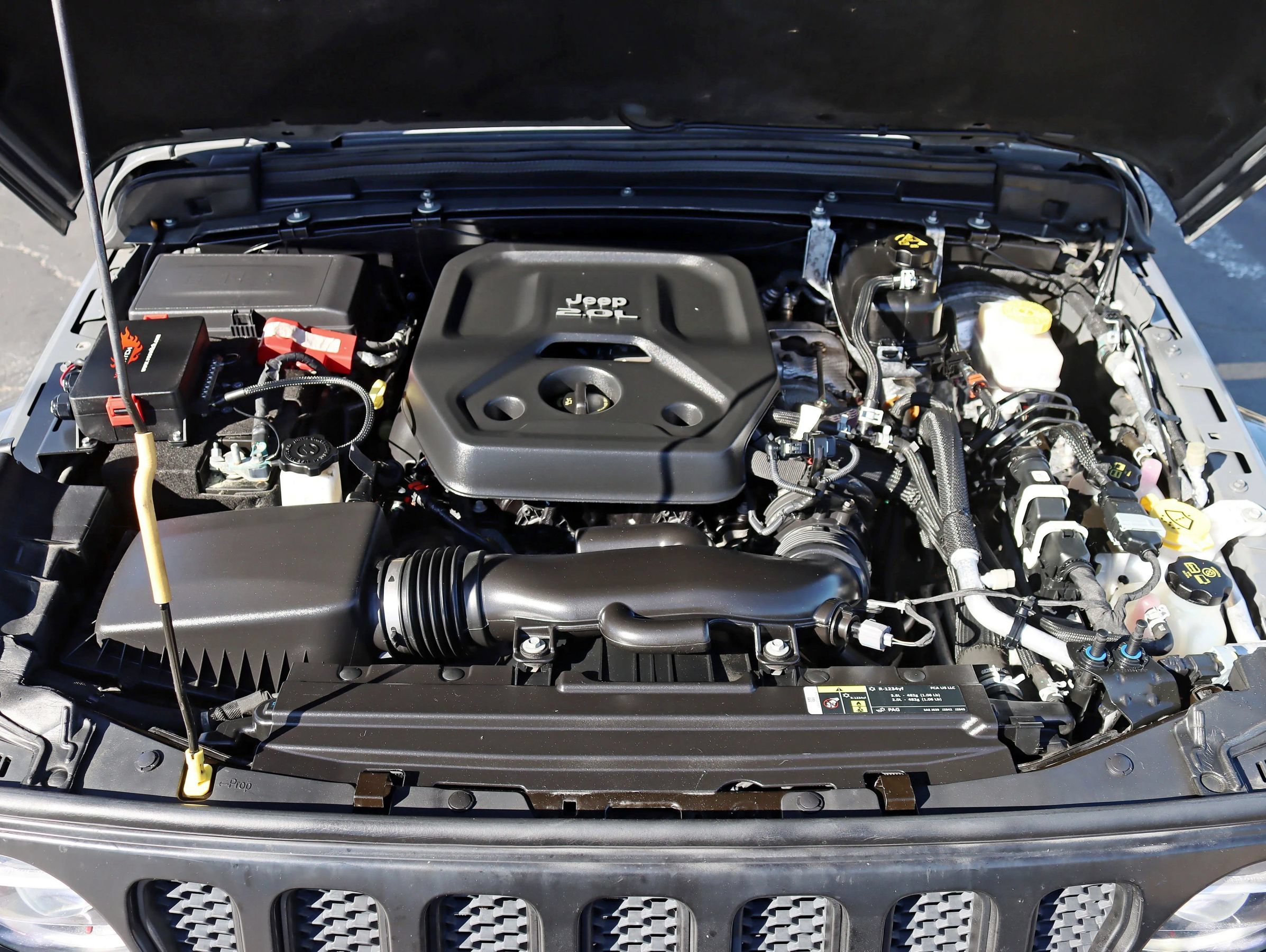 Used 2019 Jeep Wrangler Unlimited Sahara AWD/4WD image 40