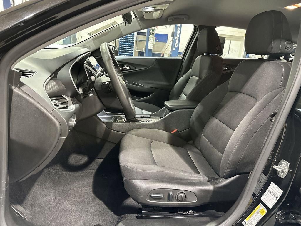 Used 2024 Chevrolet Malibu LT image 12