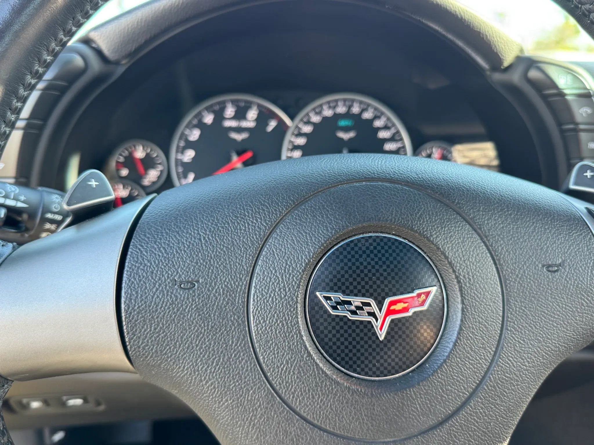 Used 2008 Chevrolet Corvette Coupe w/ Preferred Equipment Group RWD image 32