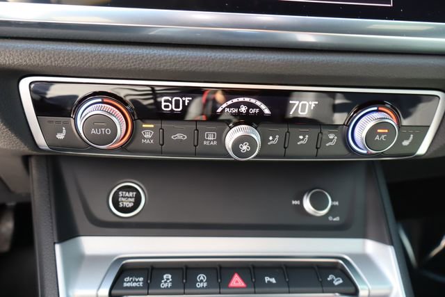 Used 2024 Audi Q3 2.0T Premium Plus image 38